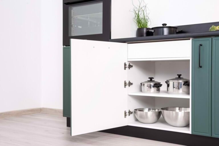 emily-trend- butelkowa zieleń mat (9)